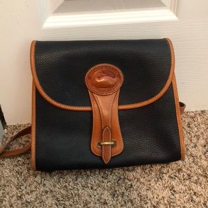 Dooney and Bourke crossbody bag